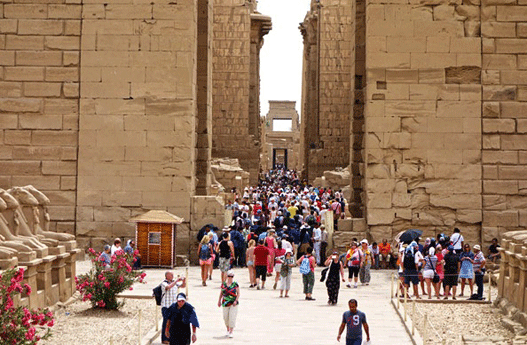 8c900_Karnak_Temple