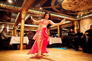 nile-dinner-cruise-in-cairo-with-belly-dancing
