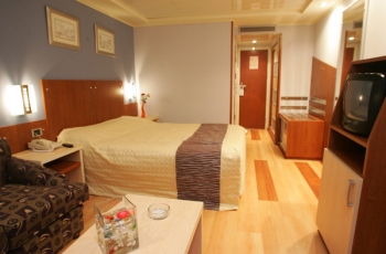 Royal Esadora cabin1