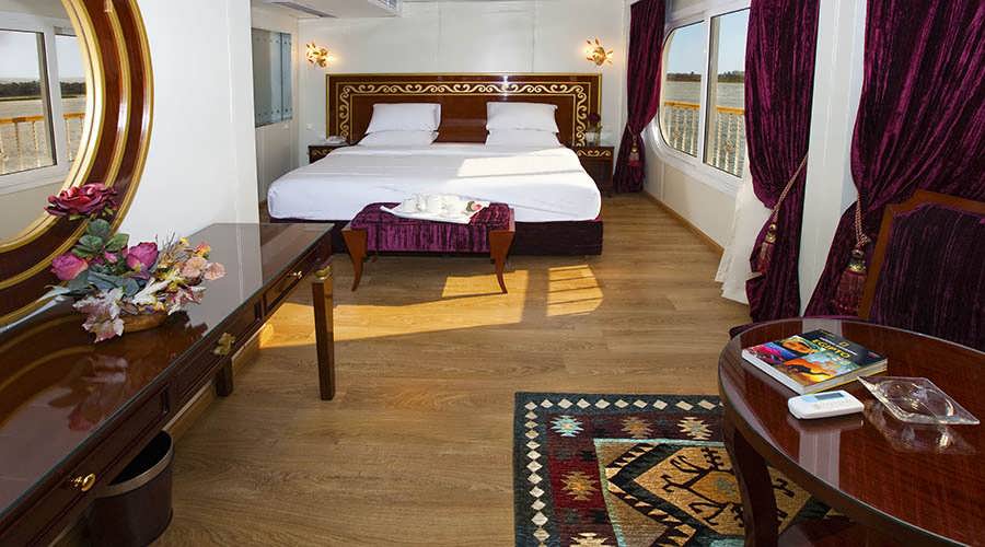 al-hambra-nile-cruise-malik-suite