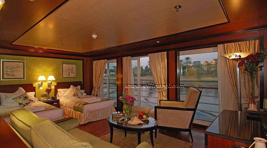 amarco-ii-nile-cruise-executive-suite-twin-beds