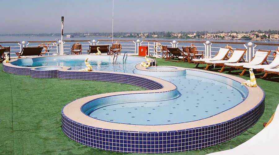 concerto-nile-cruise-pool